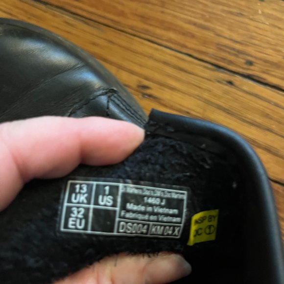 Kids Doc Marten Zipper Boots Kids Size 1 - Picture 5 of 5